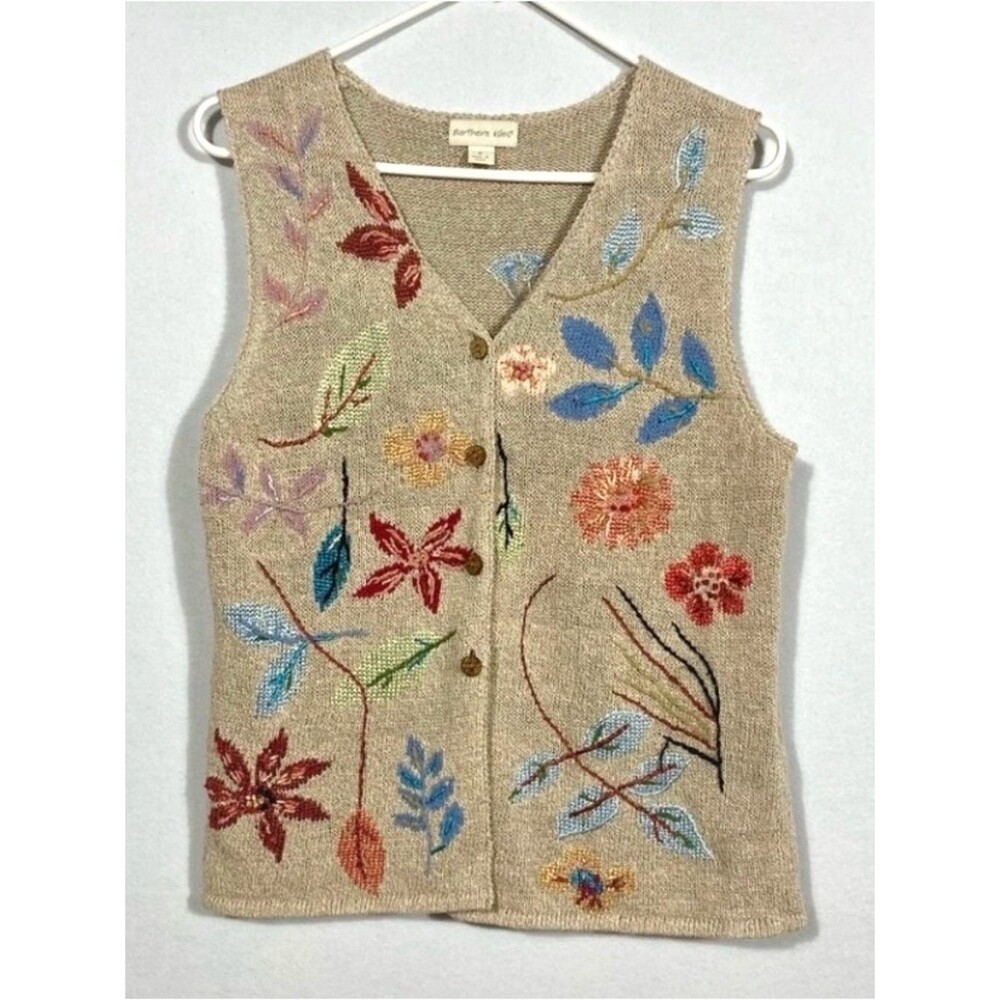 Northern Isles linen blend button front hand knit floral embroidered vest medium
